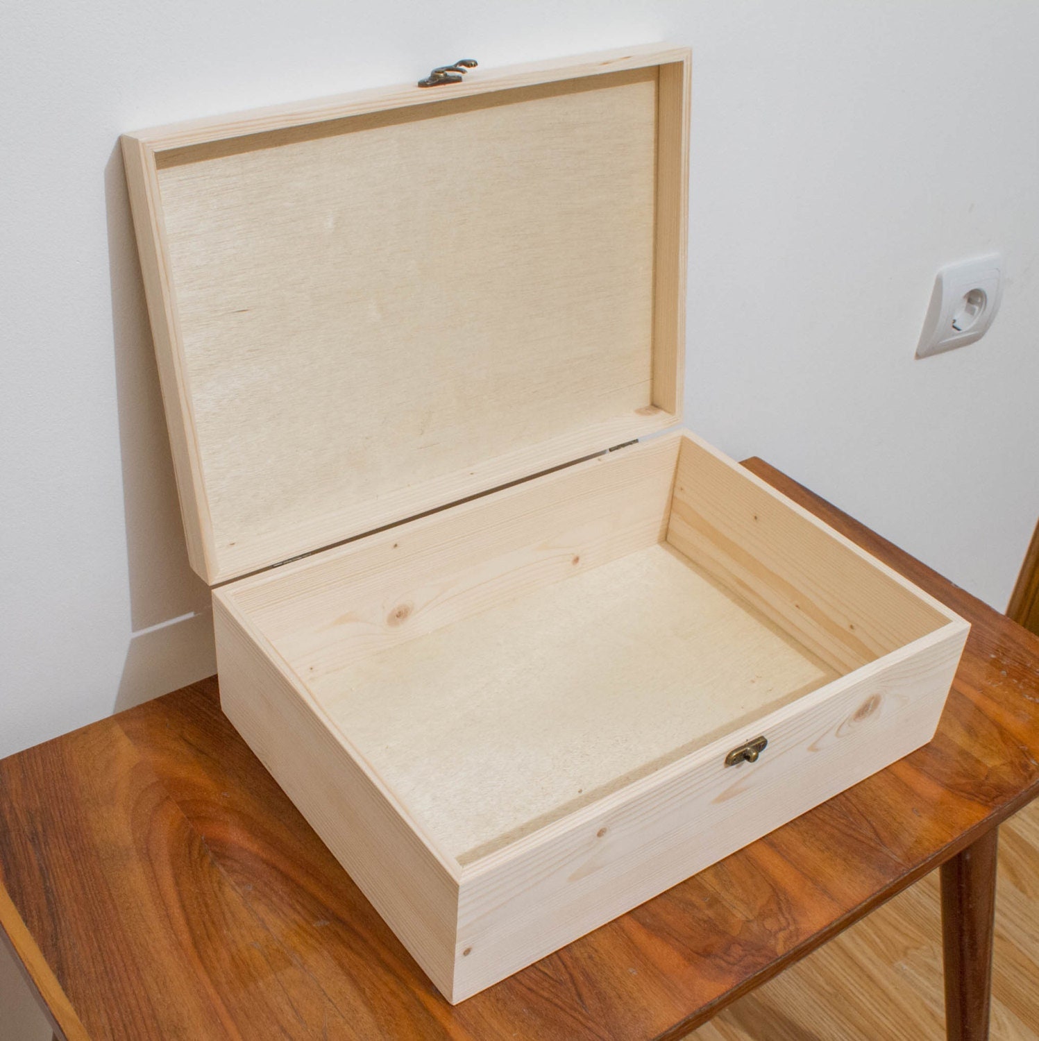 Extra Large Wood Box with Lid, The Designcraft Studio