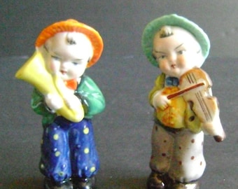 Vintage Asian Boy musical statues / Made in occupied japan / porcelain / collectible / display / playing violin / Birthday gift / Christmas