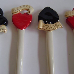 Clayworks casino card suit swizzle stick set / stirrers with suit tags / bar ware / vintage / game night / man cave / family fun