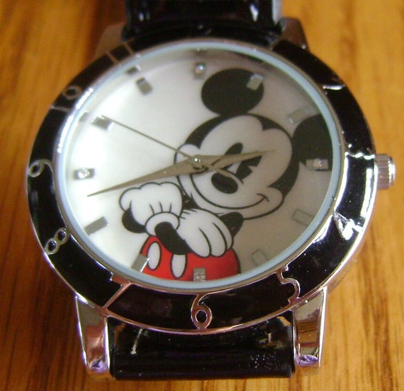 Disney MZ Berger Mickey Mouse Watch folded Arms Mint Never Worn Collectible Birthday Gift Christmas Gift FREE Shipping USA Etsy