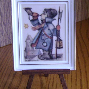 RARE Hummel easel & plaque Town Crier / Sister MI Hummel artist / collectible / display / Birthday gift / Mother&#39;s day gift