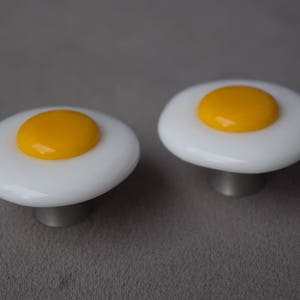 Egg knob, Made in Michigan, artisan crafted glass sunny side up egg knob, kitchen drawer hardware, breakfast knob, made in USA knobs