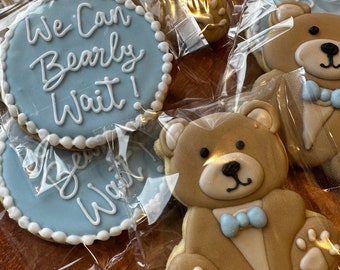 We can bearly wait teddy bear baby shower cookies