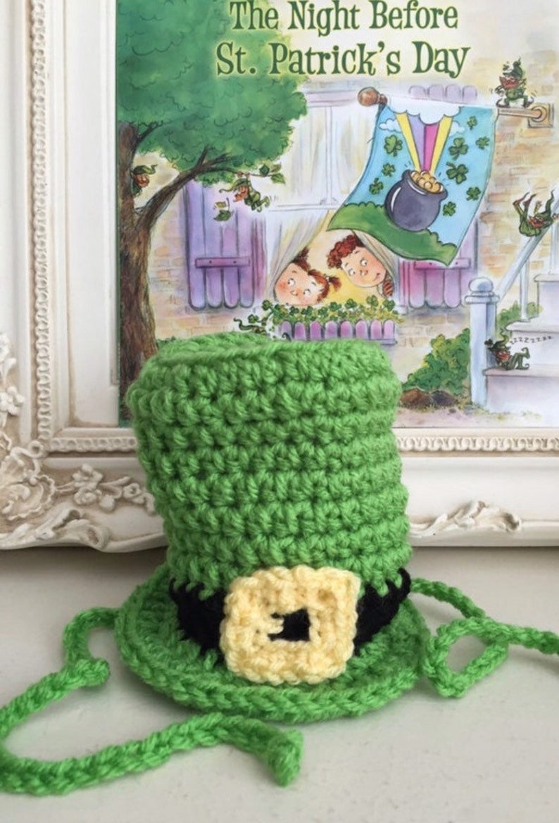 SALE*Gorgeous Hand Crochet Saint Patricks Day Hat For small Dog Or Kitten