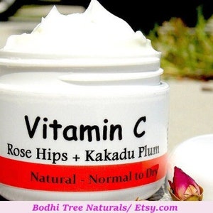 VITAMIN C - RoseHips Face Cream - Moisturizer with Rose hips & Kakadu Plum - Handmade Natural Skin Care 4oz