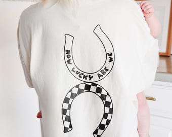 How Lucky Are We Shirt, Comfort Colors Lucky Tee, Horseshoe Graphic Shirt, Cowgirl Western Tee, Vintage Western Shirt, Oversized Shirt