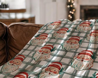 Vintage Santa Christmas Blanket: Velveteen Plush Holiday Throw