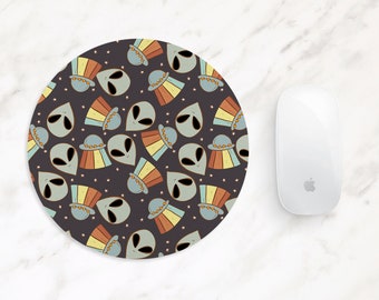 Mouse Pad Curious Alien Student Gift Computer Accessories Home Office Alien Lover Gift Gift For Her Gift For Him