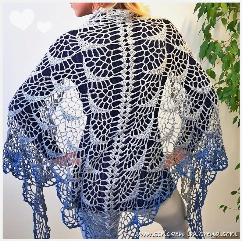 Triangle Shawl BioTronik #1