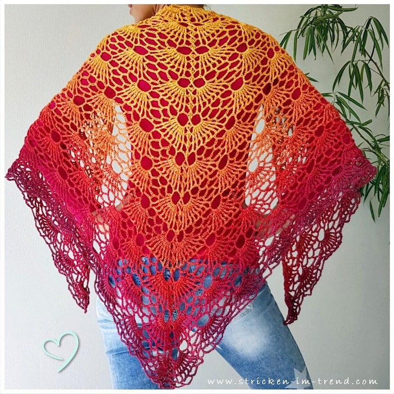 Triangle Shawl BioTronik #3