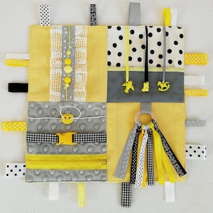 Sensory blanket Travel toy Fabric activity board Fidget blanket