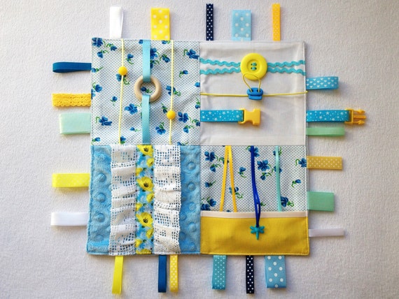 Taggy blanket baby play mat Quiet game mat Travel toy busy ...