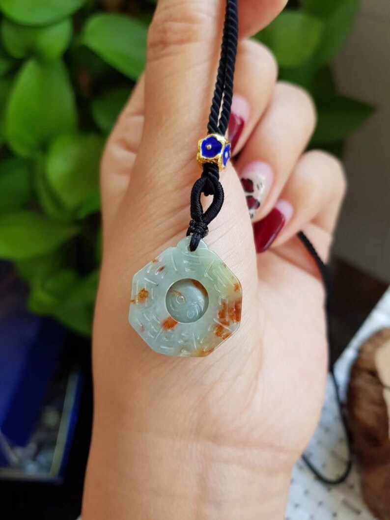 GOOD LUCK WHEEL Myanmar Unique Jadeite necklace