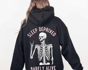 Sudadera con capucha Barely Alive con privación de sueño (PREORDEN)