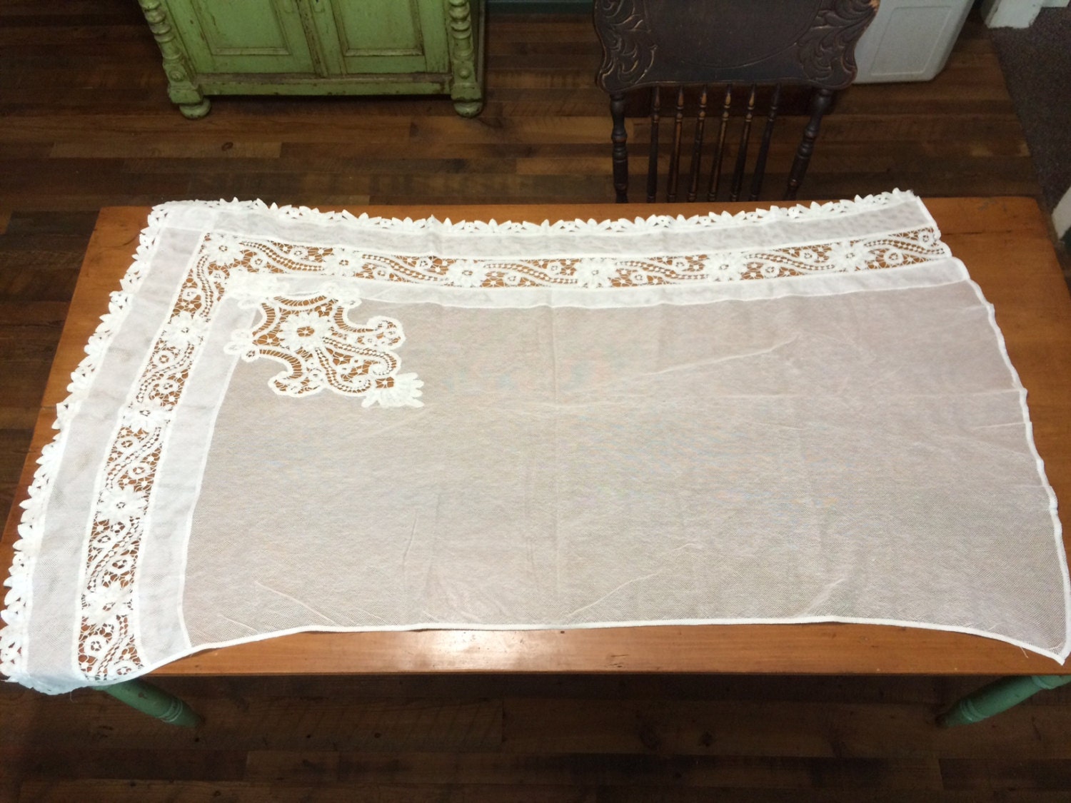 Gorgeous Antique Victorian Handmade Vintage Battenburg Lace