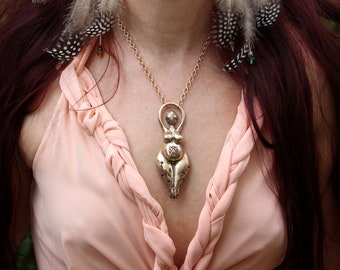 Lada goddess pendant ~ Slavic Amulet ~ Golden bronze pendant ~ Pendant for woman witch want to pregnant