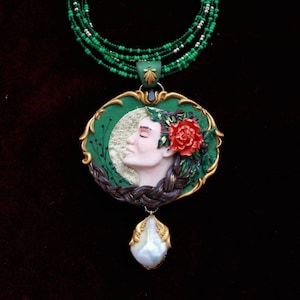 Josephine vintage necklace ~ Polymer clay sculpture woman ~ Exclusive art jewelry