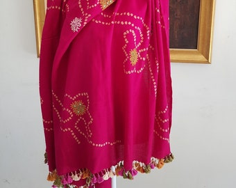 Damen Schultertuch, leichter Wollschal, indischer handbestickter Kutch-Schalwickel, Fuchsia-Schal, Sofa-Überwurf, Kutch-Wollschal