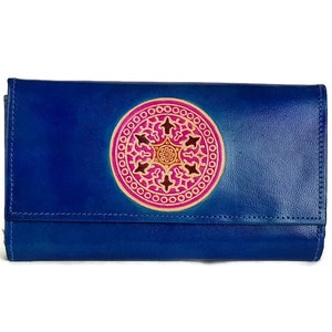Cartera de piel para mujer, color azul y rosa, estilo mandala, para tarjetas de crédito, estilo bohemio, pintada a mano, de doble cara, regalo de Navidad para mujer Tarini