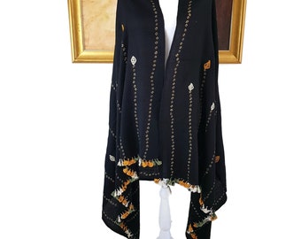 Hand Embroidered Kutch Shawl: Wool Blend Black Wrap