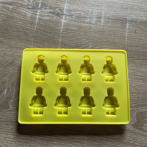 Silicone 8 small robot mould for baking