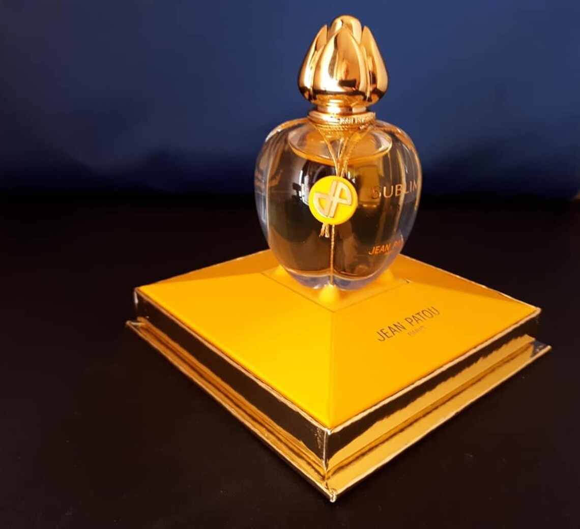 Passion vintage: 1000 Jean Patou. ~ Colonnes