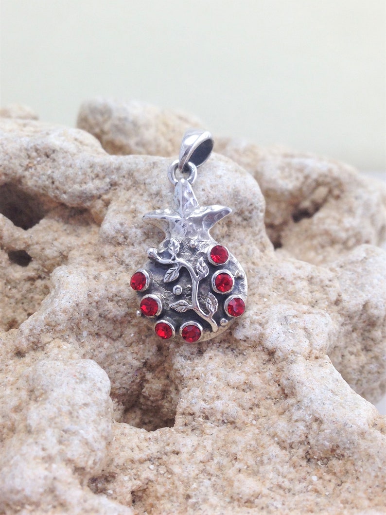 Judaica Jewelry Sterling Silver Pomegranate Pendant Pomegranate Pendant Necklace Red Crystals Gift for Her Pomegranate Jewelry