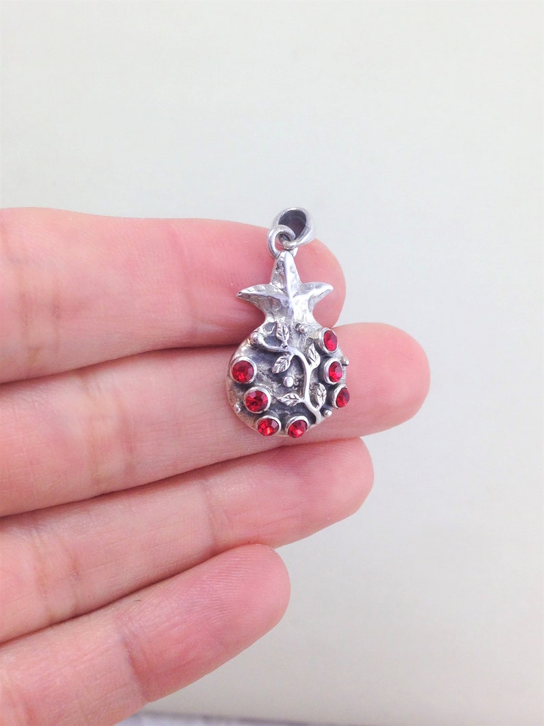 Judaica Jewelry Sterling Silver Pomegranate Pendant Pomegranate Pendant Necklace Red Crystals Gift for Her Pomegranate Jewelry