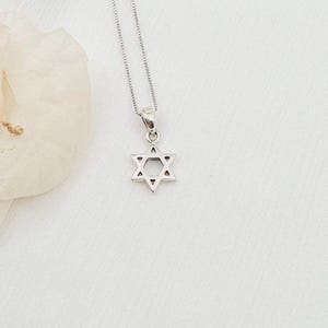 925 Sterling Silver David Star Pendant Necklace, Magen David Pendant, Judaica Hebrew Jewish Jewelry