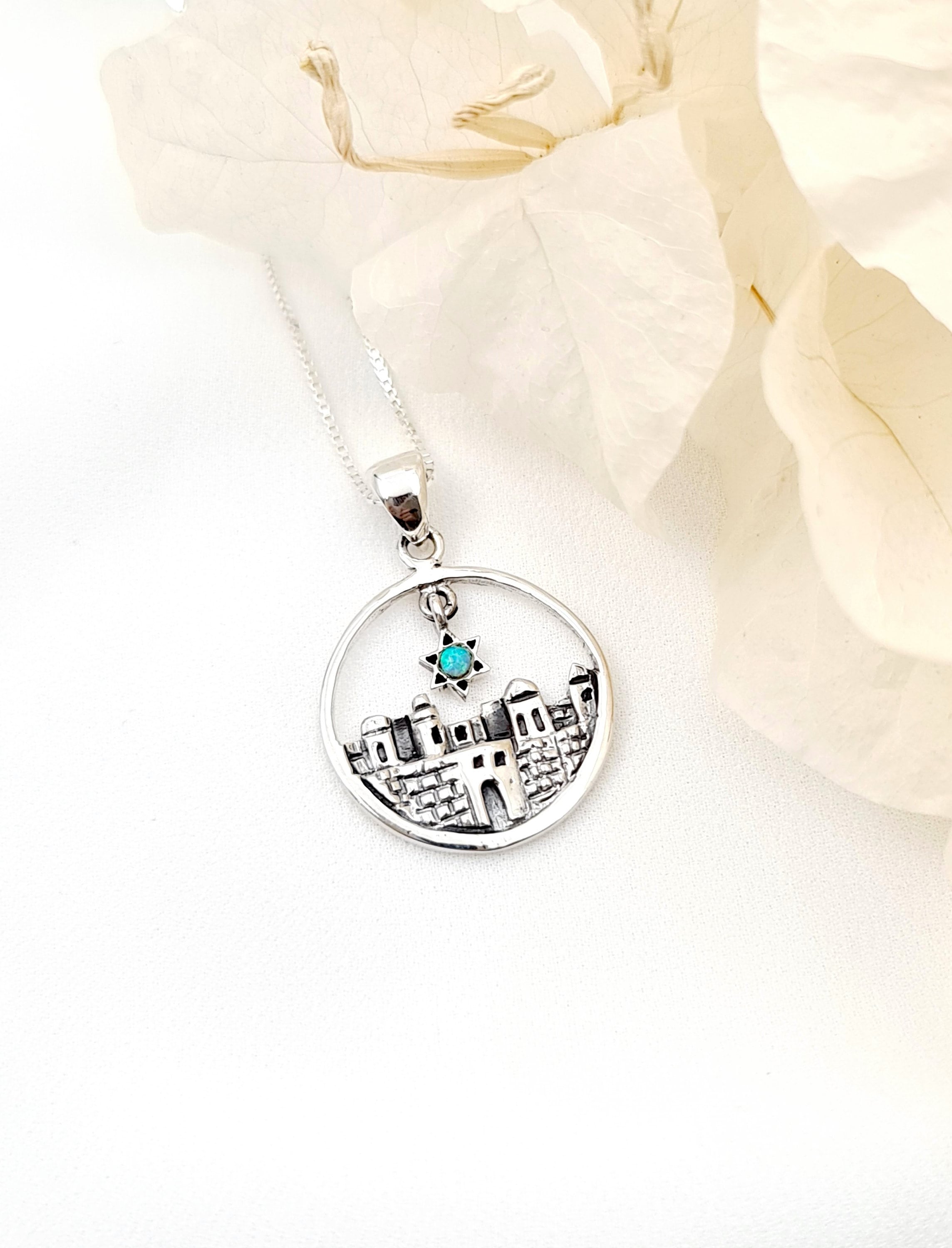 Collier Menorah Violet Avec Pendentif - Bijou Judaïque Kabbale - Ma.chicha Neuf