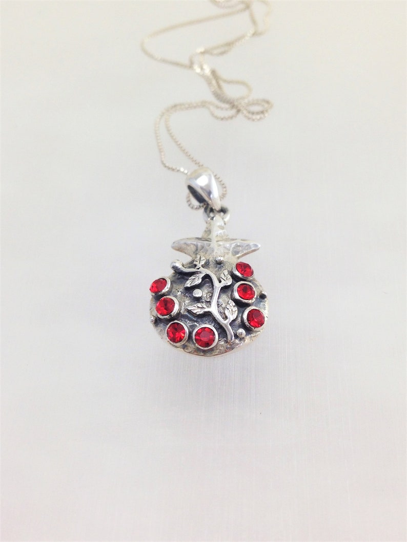 Judaica Jewelry Sterling Silver Pomegranate Pendant Pomegranate Pendant Necklace Red Crystals Gift for Her Pomegranate Jewelry