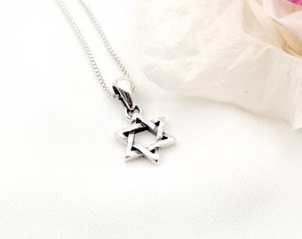 Sterling Silver Star of David Pendant Necklace: Jewish Judaica Jewelry