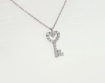 925 Sterling Silver Key Heart Pendant Charm Necklace