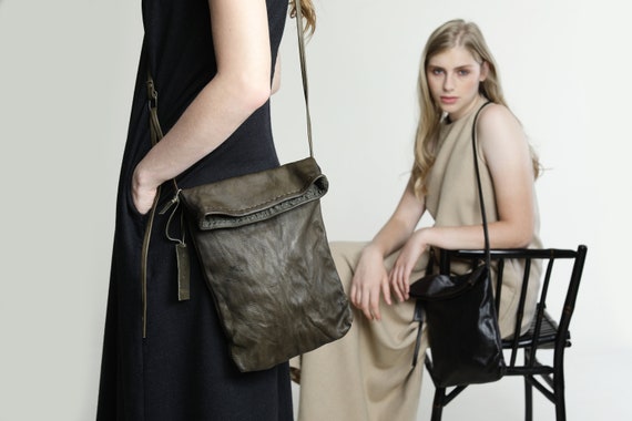 olive leather purse