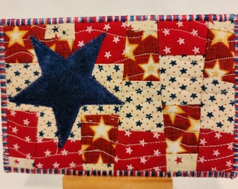 Quilted Postcard, Red, White and Blue. Stars and Stripes. 4 x 6 Postcard,  Greeting Card