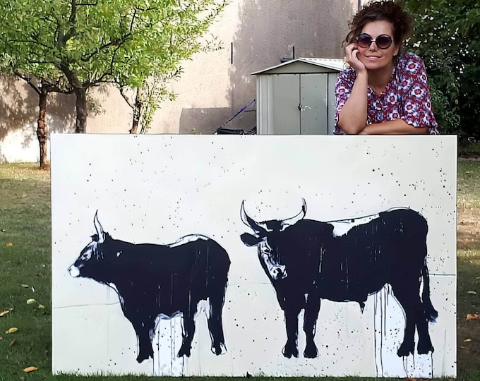 Individual bull paintings, water buffalo paintings: artworks as commissioned paintings - abstract commissioned paintings