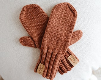 Kids Knitted Wool Mittens With a String, Hand Knitted Warm Winter Merino Mittens, Mitts That Fit