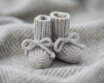 Baby Boy Booties, Knit Baby Girl Booties, Newborn Gift