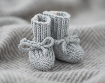 Merino Wool Baby Booties, Baby Boy Booties, Baby Girl Booties, Knitted Newborn Booties, Baby Shower Gift, Baby Shower Present, Newborn Gift