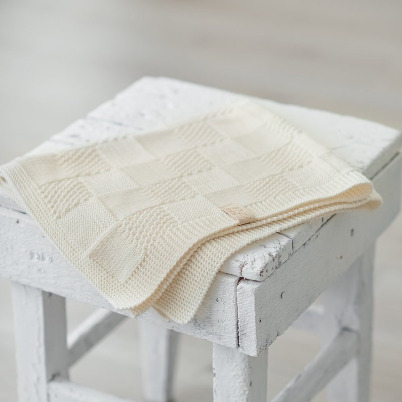 White Knit Baby Blanket Hand Knitted Baby Blanket Etsy