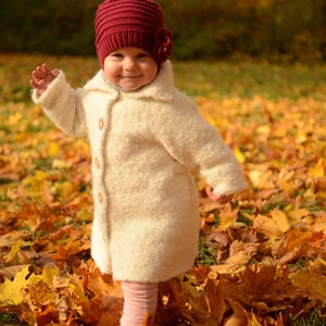 Rojo punto niño niña sombrero, bebé niña sombrero de invierno con flor, tejido Merino lana niñas gorro, punto de la mano niño gorro, sombrero para las niñas imagen 7