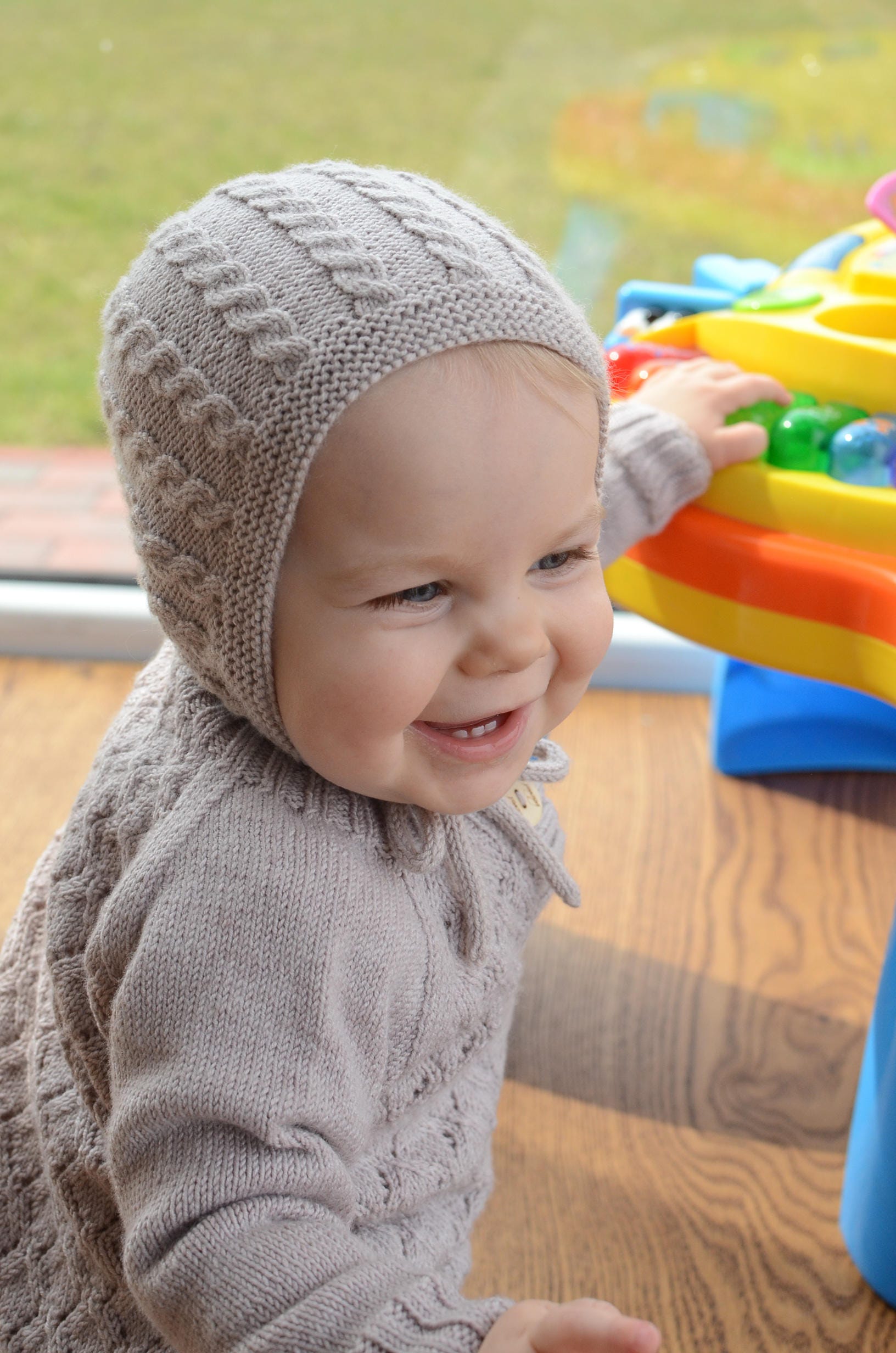 Hand Knit Merino Wool Baby Bonnet: Cable Knit Design - Etsy