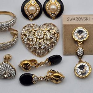 lot of Swarovski jewelry earrings brooch Nina Ricci etc...