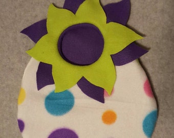 A Sugar glider egg shaped cage pouch with petals