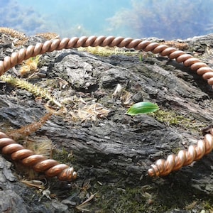 Copper torques. Celtic style handmade necklace - copper jewel - celtic jewel