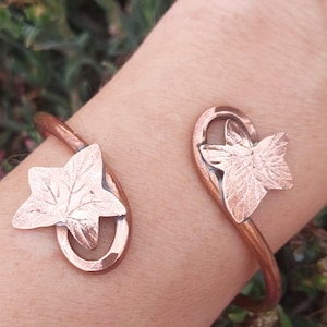 Handmade celtic style copper bracelet with ivy leaves - copper jewel - celtic jewel