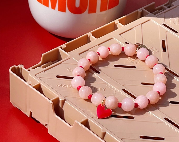 SPREAD LOVE heart bracelet by April & Cloud