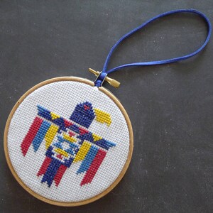 Decoration Drum frame to embroider with Indian eagle cross stitch image 1