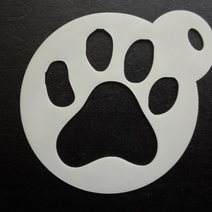 Unique bespoke new 60mm paw print cookie, craft & face painting stencil