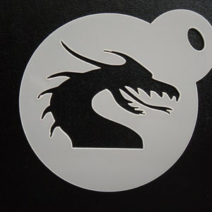 Pochoir unique sur mesure pour biscuits, créations manuelles et peintures faciales avec dragon de 60 mm